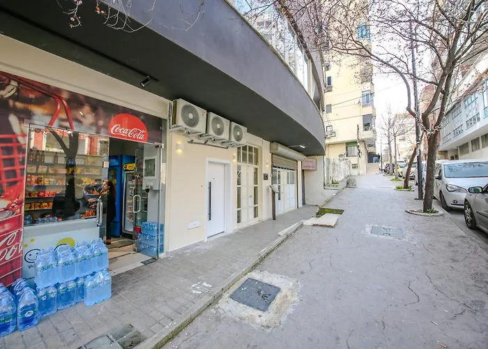 Denis 公寓 Durrës